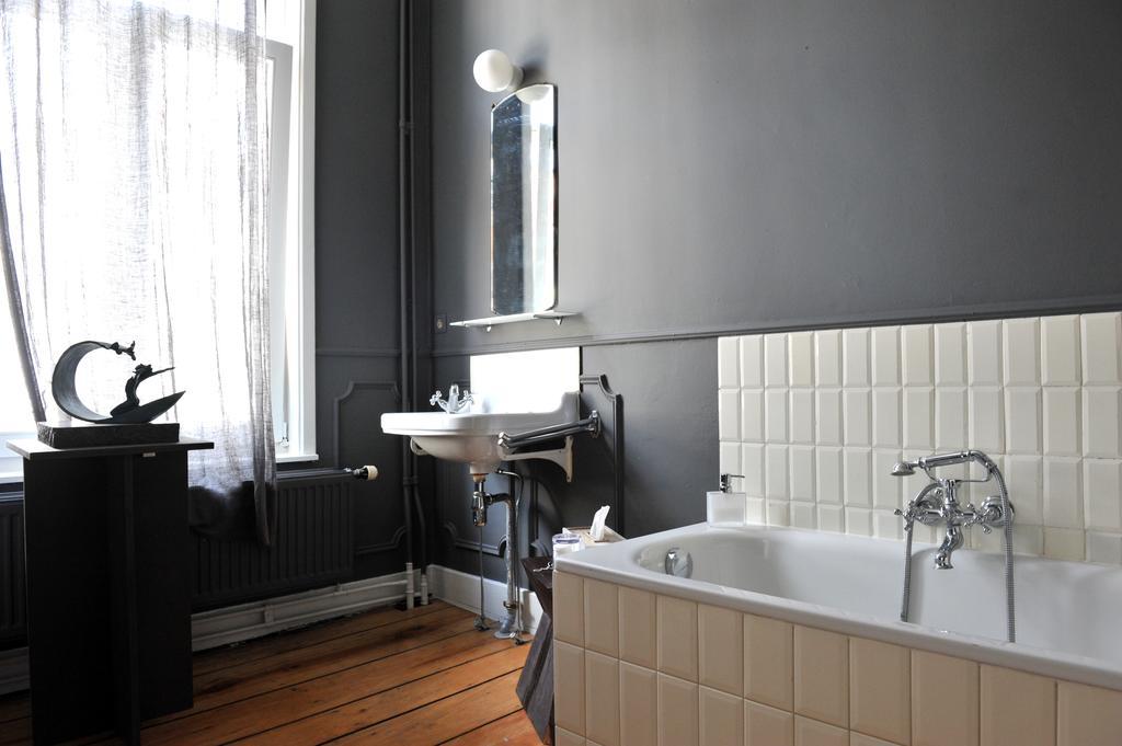 Sgt.Pepper'S Bnb Ixelles Pokój zdjęcie